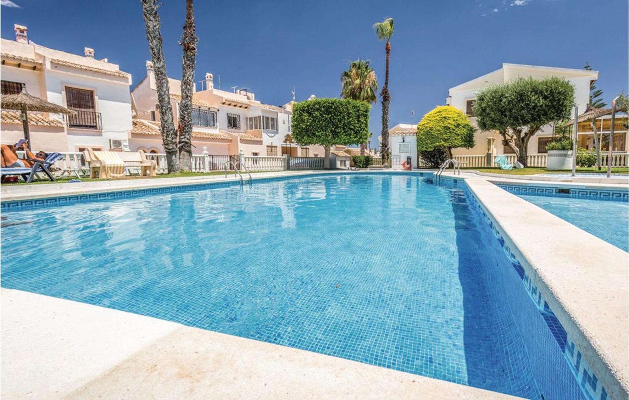 Beautiful Apartment In Quesada Rojales Bagian luar foto